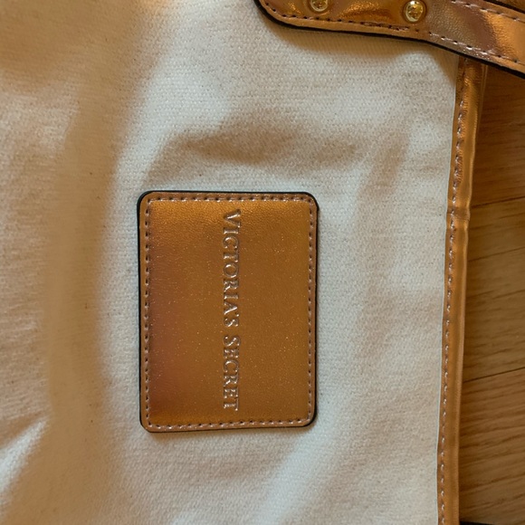 4/$30- Victoria’s Secret Rose Gold Tote Bag - Picture 2 of 4
